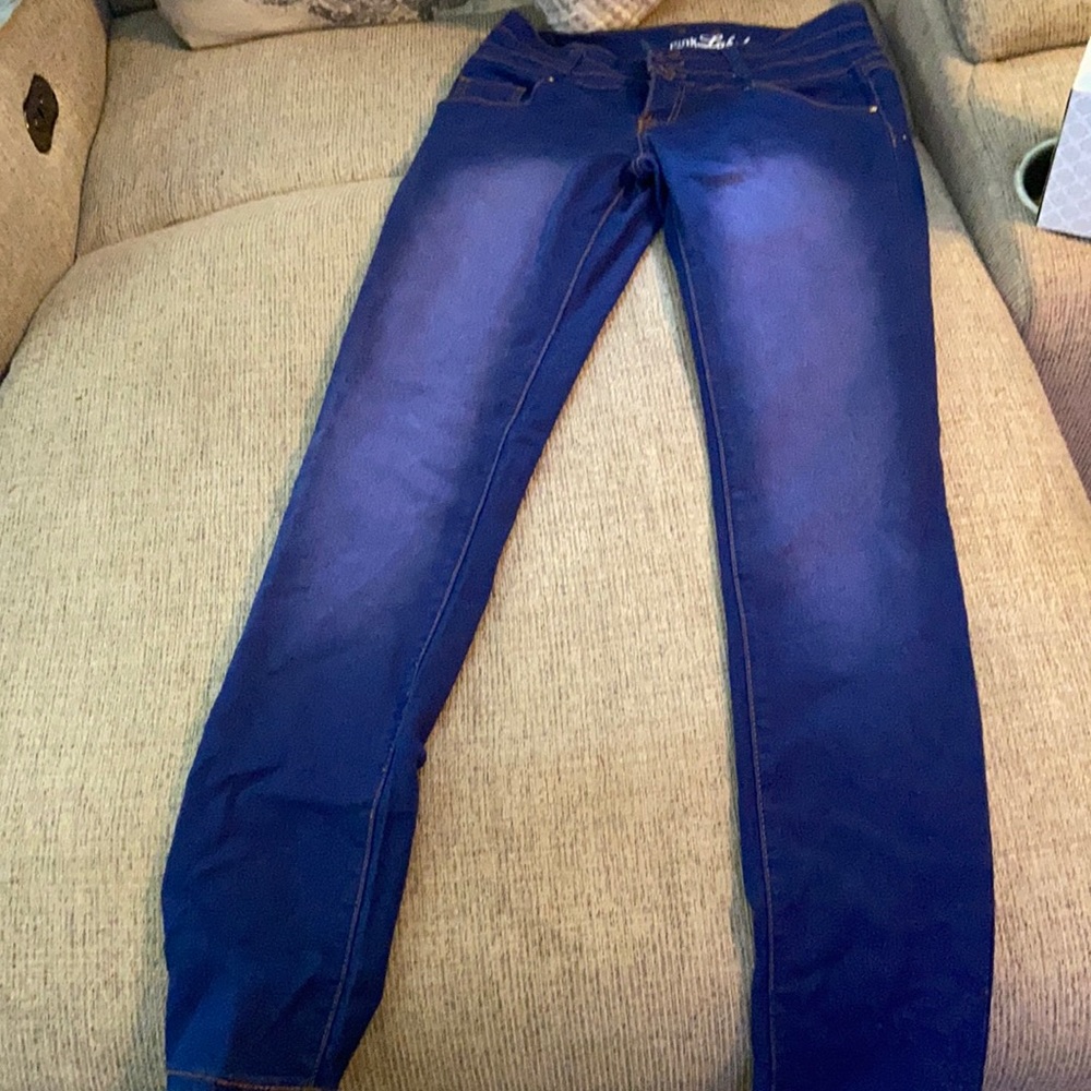 Dark blue Pink label denim